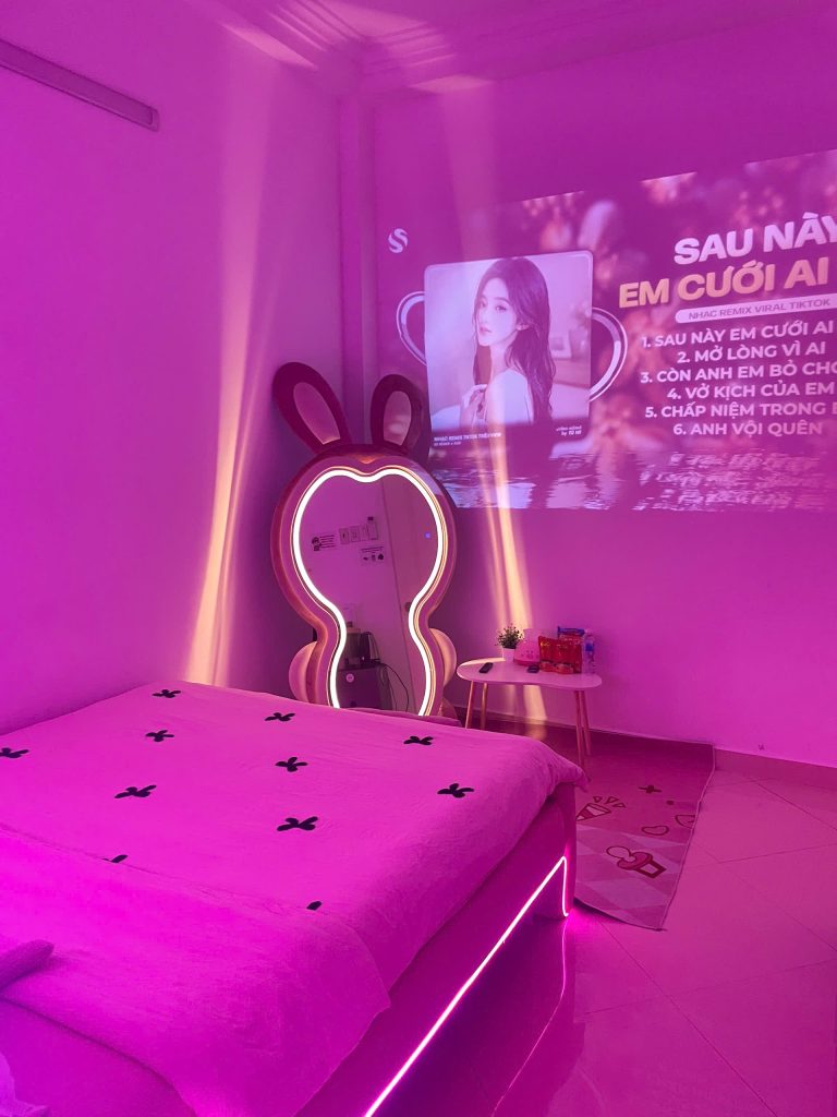 Pink Paradise 3
