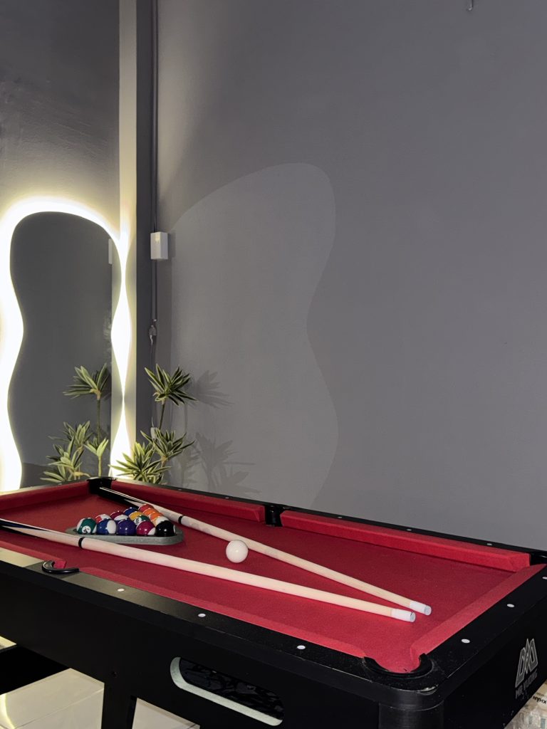 Billiard Room 3